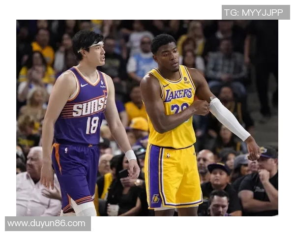 湖人队与太阳队在2018年10月25日的激烈对决回顾与赛后分析 湖人队与太阳队在2018年10月25日的激烈对决回顾与赛后分析