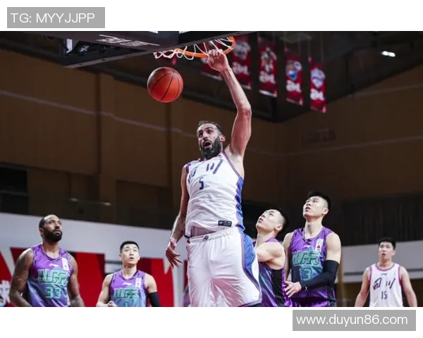 CBA精彩对决1月5日广东队迎战四川队全力争胜展现实力